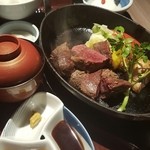 ニクバル CARNIVOR - 