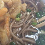 めん処 村上家 - 鶏ご飯かき揚げ天ぷらセット そば 750円