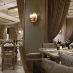 SOLEIL - 店内　天井が高く広々としています