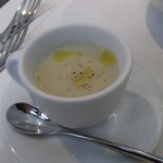 ういきょうとエシャロットの冷製ポタージュ