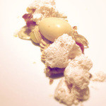 レフェルヴェソンス - 焼き栗のクレームともち小麦のクレープ、プラリネのアイスクリーム、銀杏とジョリクールのジュレ