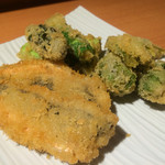 串焼き GoZZo - イワシと山菜のフライ