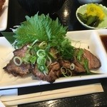 レストランすいず - 牛たたき