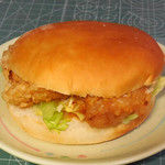 揚一 - ...「チキン南蛮バーガー（220円）」、パンもの開始！！