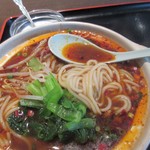 過橋米線 - スープの味、さっぱり！