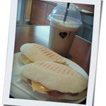 カフェ・ヒルズ - 