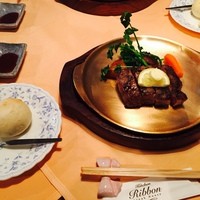 ステーキハウス キッチンリボン - 