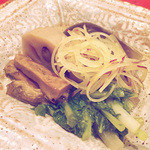 草喰 なかひがし - レンコン、芋茎、山科茄子、モミタケ、間引き大根