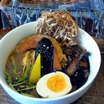 レゴン - 「濃厚黒スープ＆道産豚の炙り角煮」１３５０円