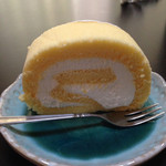 ル・パティシエ ヨコヤマ - 谷津ロール