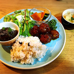 ハナノワcafe - 肉団子の甘酢あん、茄子の煮浸しが絶品でした。