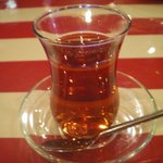 アセナ - ランチのチャイ（いつも違うものです）