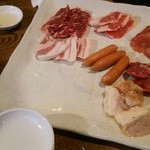 炭火焼肉レストラン元気 - 肉：ファミリーセット（2～3人盛り）