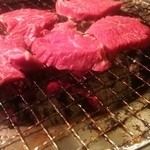 味覚園 - サガリ…厚いが柔らかい!!