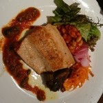 トラットリア ロマーノ - 日替わりお魚プレート　秋鮭のポワレと彩りたっぷりの前菜