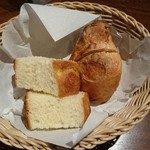 トラットリア ロマーノ - パン