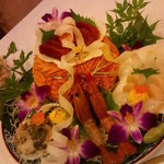 造り（南瓜一刀彫り・白牡丹海老・鮪・帆立・ツブ貝・烏賊そうめん）