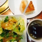 irukyanthi - セットサラダ/パン/スープ