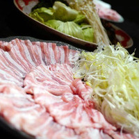 霞町三◯一ノ一 - 豚しゃぶ生姜鍋の　粕豚