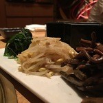 よろにく - ナムル３種