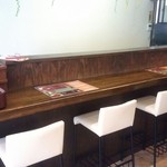 妻田カレー - なかなか洒落たお店。