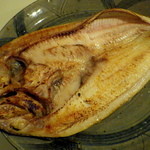 シロクマ食堂 - 絶品だった特大ほっけ・羅臼産