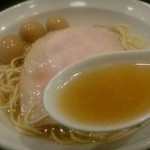 丿貫 - アゴそば　900円　ウズラの味玉・50円