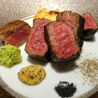 岡山 長楽亭 - 3種類のお肉を食べ比べ