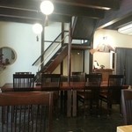 小川菊 - 味わいのある店内