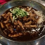 小さな韓国 あぷろ - ジャージャー麺