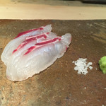 菊鮨 - 鯛のお造り