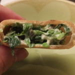 旬菜 おぐら家 - いぶりがっこと菜の花の白和え