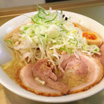 ごっつ - しょうゆ味玉ラーメン 850円