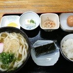 手打うどん長兵衛 - 朝うどん450円