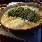 Wagyuu Motsunabe Hakata Matsumoto - 味噌スープのもつ鍋（炙りもつ）_2016年4月
