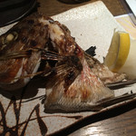 Sakanaya Oaji - 本日の焼き魚_真鯛のカマ焼
                        480円
