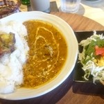 おいしいインド料理のお店 TABLA - 豆とチキンのカレー