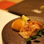 鯛良 - のどぐろの塩焼き