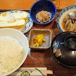 近松 - Ａセット780円。だしまき玉子と肉豆腐の２品を選択。