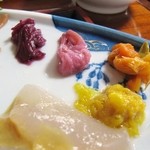 蒟蒻刺し＆摘み草花