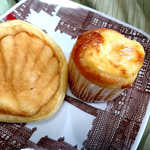 Boulangerie　Sugiyama - クリームパン（左）