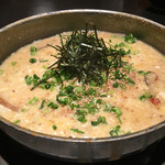 博多もつ鍋 蟻月 - 〆の雑炊。鍋を下げて作ってきてくれます