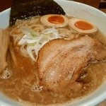 春一家 三代目 麺宿 - しょうゆ：クーポン使用で味玉追加