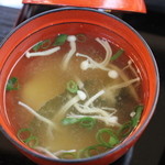 法楽屋 - えのきとわかめの味噌汁