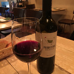ボナペティート - プリマテッラ プリミティーヴォ 赤ワインボトル