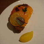 Il Povero Diavolo - 鱚とカモミールで発酵させた人参・金柑、黄人参のピュレ