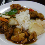 Siam Niramit - タイ米を中心におかずを配置