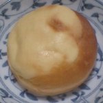 ベーカリーカフェデリス - クリームパン