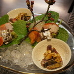 しのはら - 鰹 ﾒｲﾀｶﾞﾚｲ金目鯛 太刀魚 赤貝