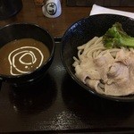 浅右衛門 - 肉カレーつけ麺 890円
